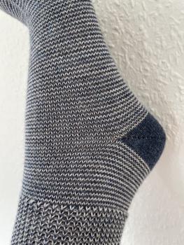Preview: Baby Alpaka Wollsocke - Jeansblau/feine Streifen