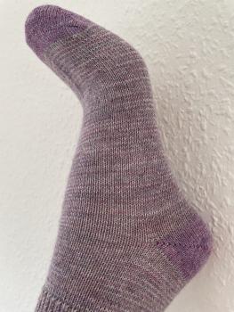 Preview: Baby Alpaka Wollsocke - Lila/Grau