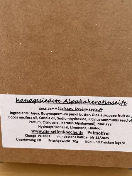 Alpakakeratinseife - Formseife Weiss Alpaka klein