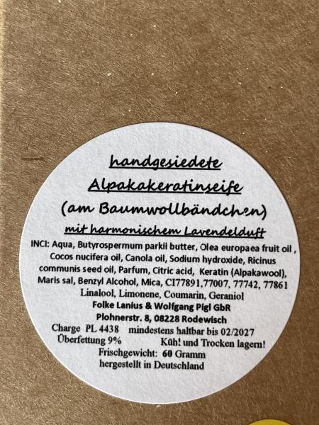 Alpaka Keratin Seife am Bändchen - Lavendel