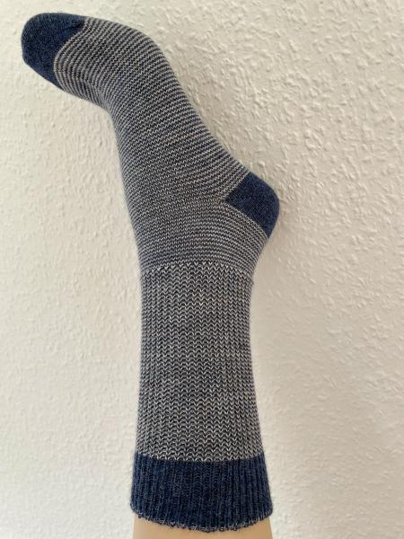 Baby Alpaka Wollsocke - Jeansblau/feine Streifen