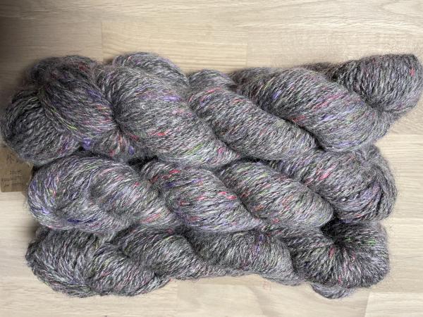Alpaka Wolle - mittelgrau mit Sariseide