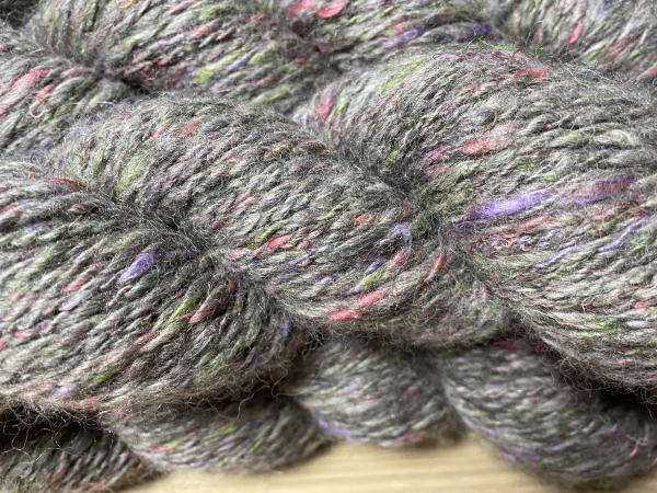 Alpaka Wolle - mittelgrau mit Sariseide